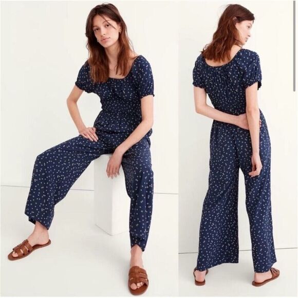 Madewell Pants - Madewell Sophia Jumpsuit in Navy Bandana sz S EUC